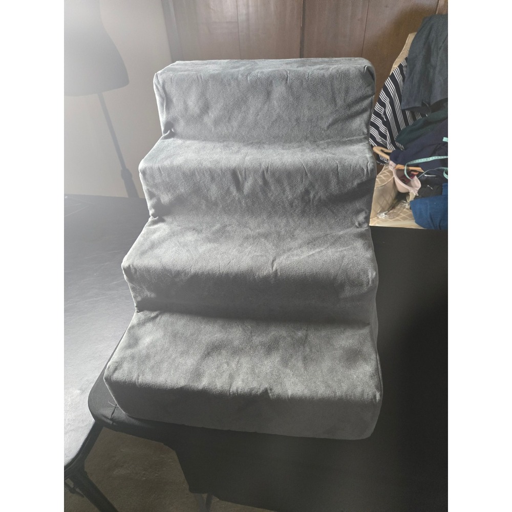Petmaker Pet Stairs Dog Cat 4 Step Grey Excellent Foam Non-Slip Washable Cover